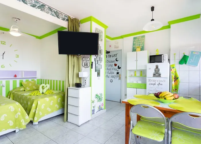 Vistas Al Mar Valle Luz شقة